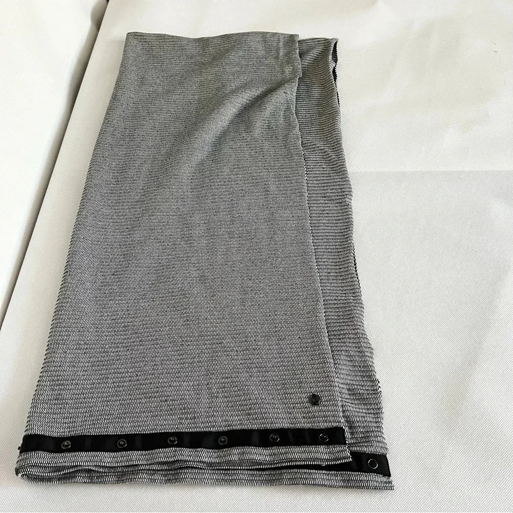 Lululemon Vinyasa Scarf Rulu Mini Check Pique White Heathered Black Reversible